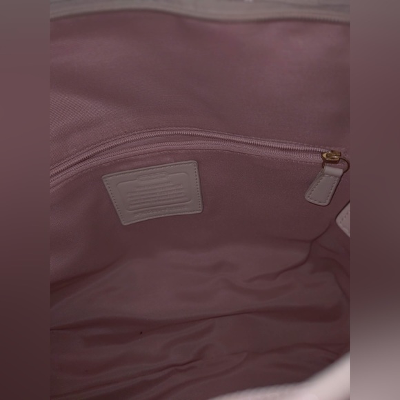 Coach Handbag - Picture 3 of 3